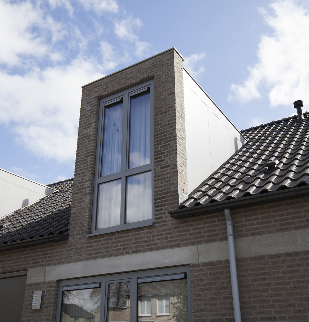 Heesch (NL) - Grijs zz WF HV