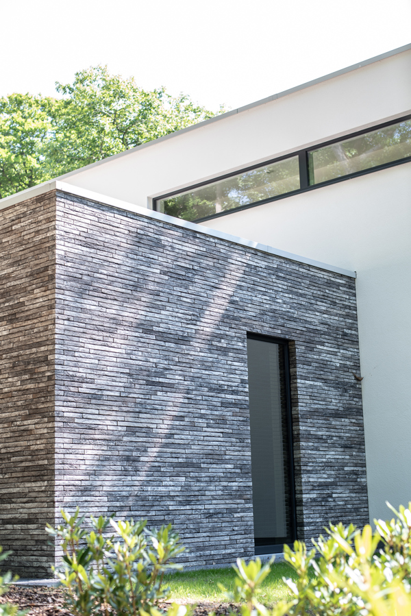 Oud-Turnhout (België) - Selmo Milano Smoked (S.Anselmo) 