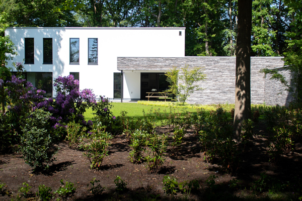 Oud-Turnhout (België) - Selmo Milano Smoked (S.Anselmo) 