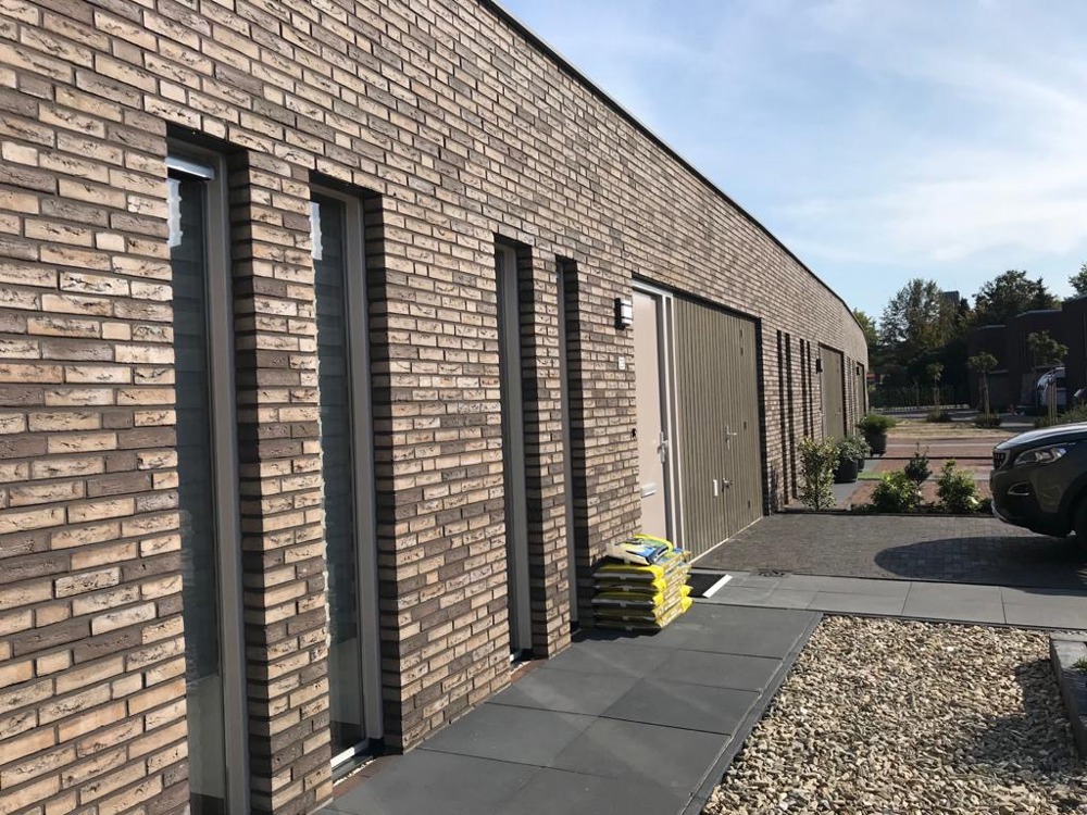 Oss (NL) - Well HV WF/Grijs Grafiet WF HV/Mix titanium